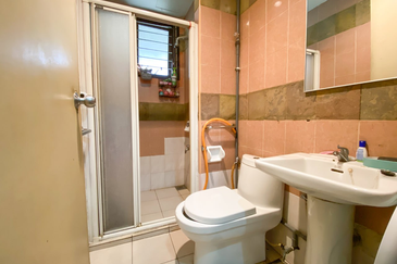 Double Storey Terrace House for Sale Bukit Jelutong Shah Alam