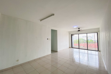 Laman Tasik Condominium