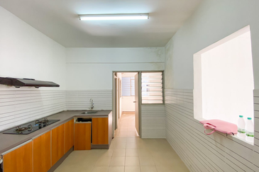 Laman Tasik Condominium