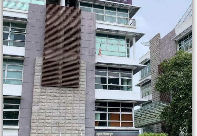 Laman Seri Business Park