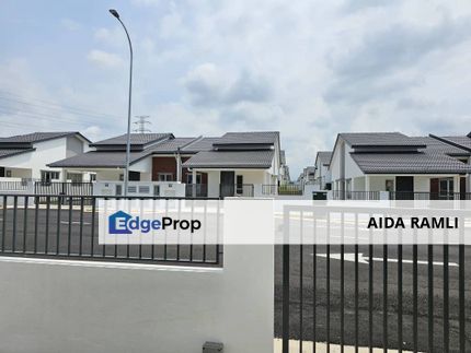 New Single Storey Semi D Taman Iringan Bayu Seremban for rent, Negeri Sembilan, Seremban