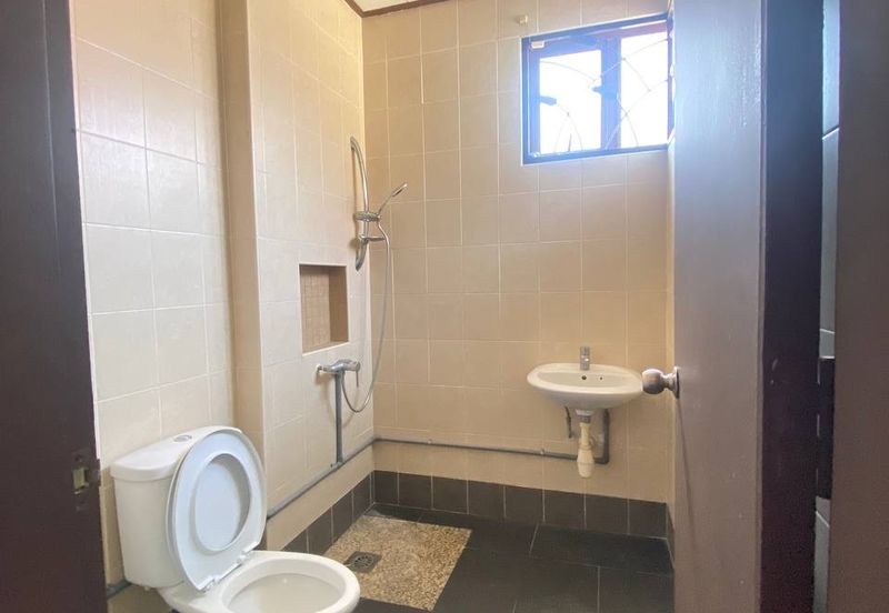 Refurbished  Superlink Lagenda Bukit Jelutong 