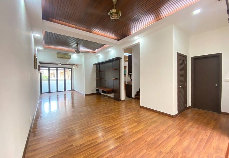 Refurbished  Superlink Lagenda Bukit Jelutong 