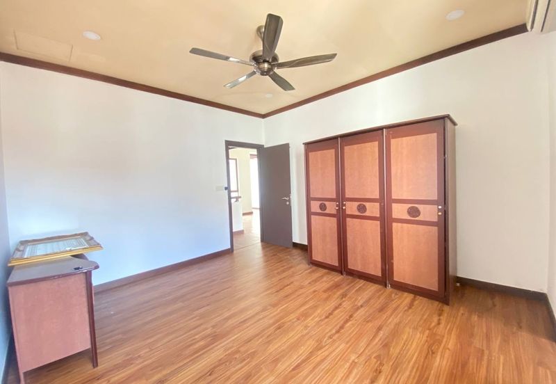 Refurbished  Superlink Lagenda Bukit Jelutong 