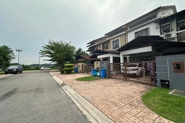 2-Storey Terrace House Bukit Jelutong