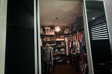 2-Storey Terrace House Bukit Jelutong