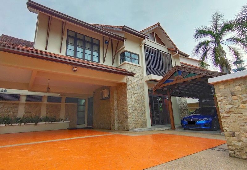 Fully Furnished 2-Storey Bungalow Bukit Jelutong Shah Alam