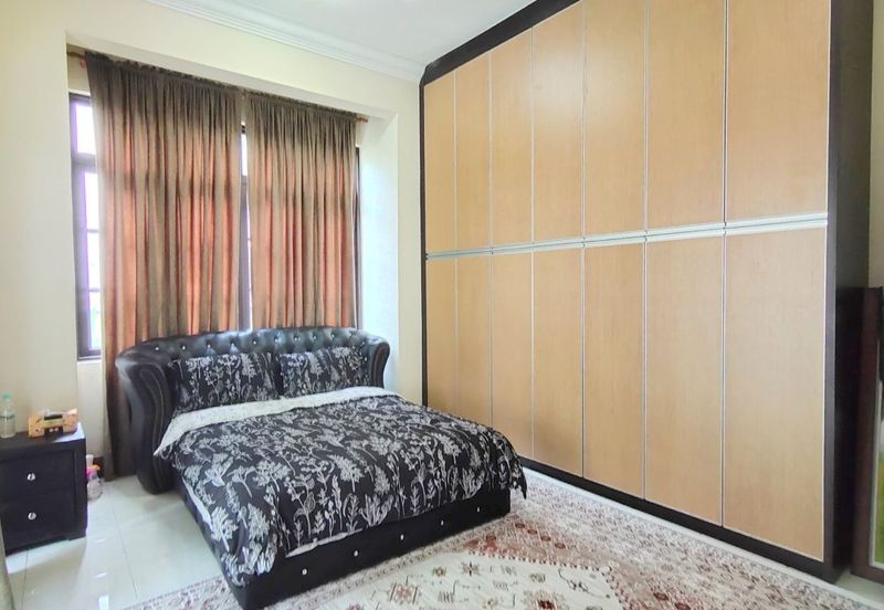 Fully Furnished 2-Storey Bungalow Bukit Jelutong Shah Alam