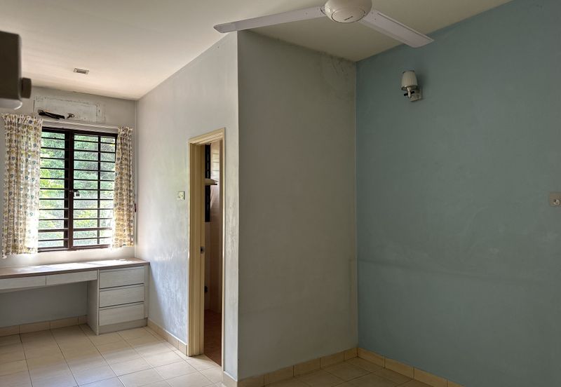 Bukit Jelutong 2 Storey Greenlane