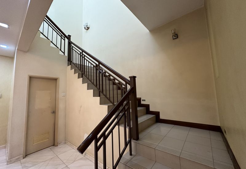 Bukit Jelutong 2 Storey Greenlane