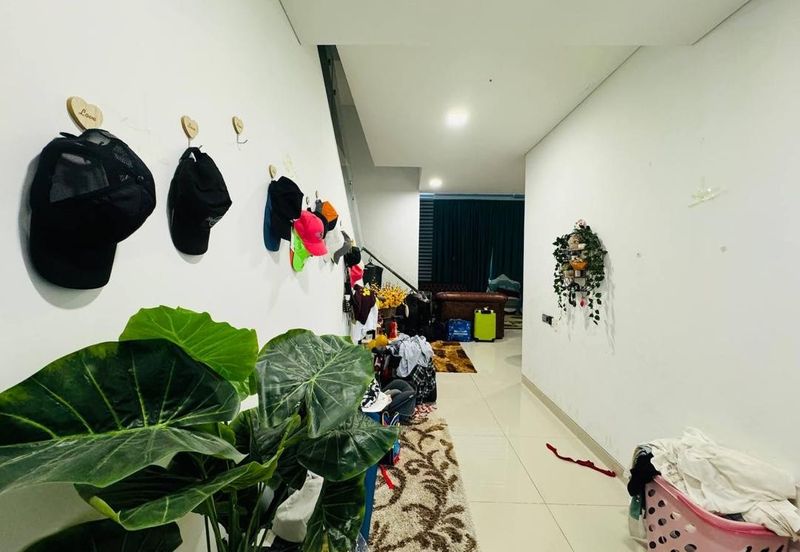 Lagenda Waterfront Homes