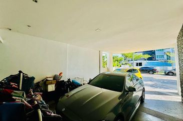 Lagenda Waterfront Homes