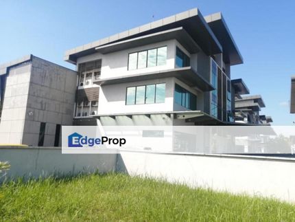 Corner Lot 3 Storey Semi Detached Factory at Bukit Jelutong Industrial Park For Sale, Selangor, Shah Alam