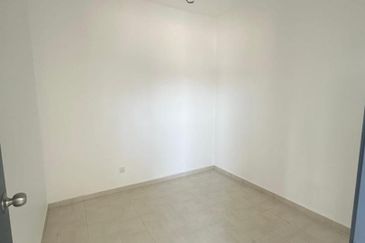 Pulau Indah ( Pulau Lumut )