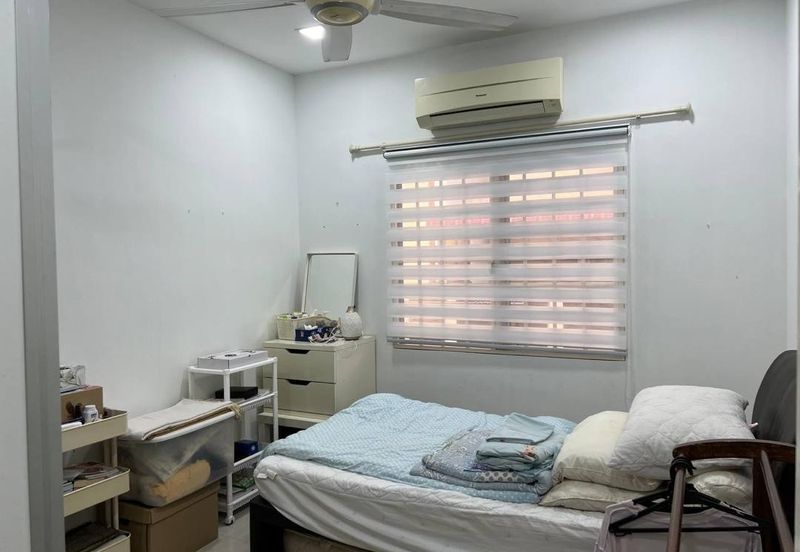 For Sale :Double Storey renovated terrace Jalan Serambi U8 Bukit Jelutong Shah Alam