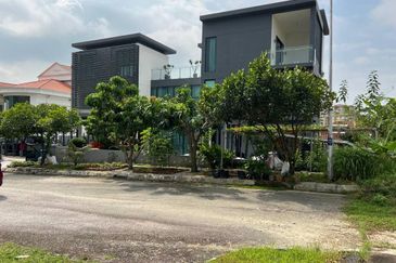 Seksyen 13, Shah Alam