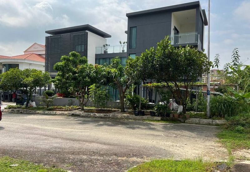 Seksyen 13, Shah Alam