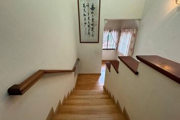 2-Storey Semi Detached  in Jalan Kubah Bukit Jelutong For Sale