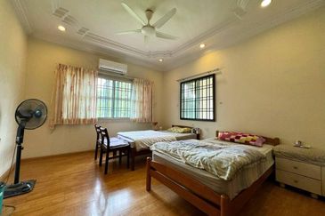 2-Storey Semi Detached  in Jalan Kubah Bukit Jelutong For Sale