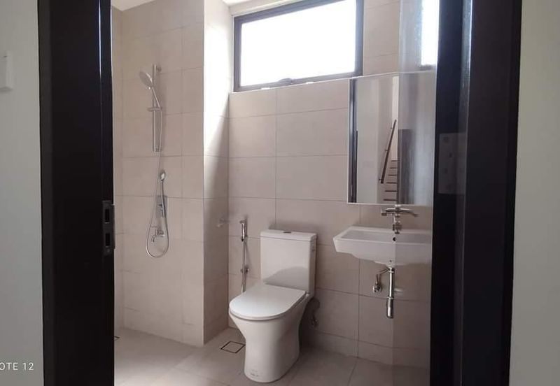 3 Storey EndLot Terrace The Mulia Residences Cyberjaya For Sale