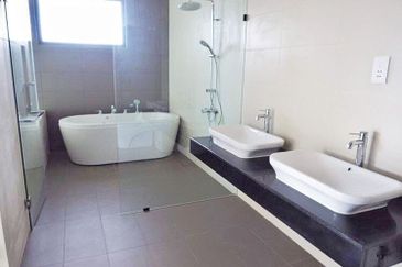 Charms of Nusantara, Setia Eco Glades