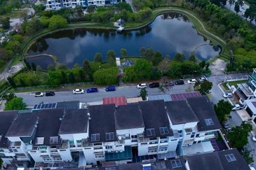 USJ Heights Cyprus 2.5 Storey Superlink House for Sale