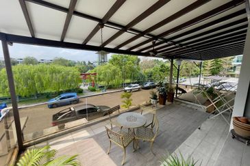 USJ Heights Cyprus 2.5 Storey Superlink House for Sale