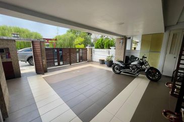 USJ Heights Cyprus 2.5 Storey Superlink House for Sale