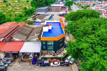 Bandar Tun Razak Business Centre