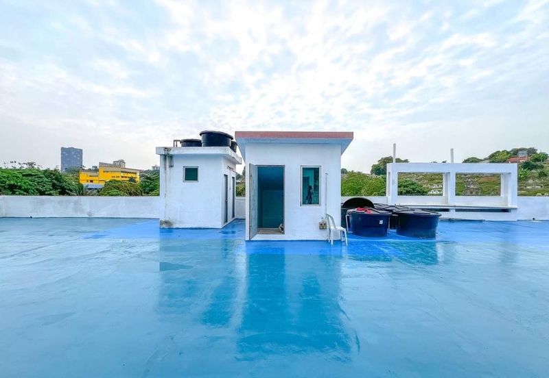 Bandar Tun Razak Business Centre