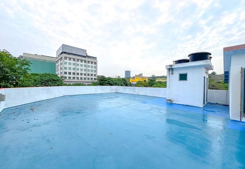 Bandar Tun Razak Business Centre