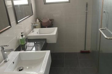 Pentas 2 @ Alam Impian