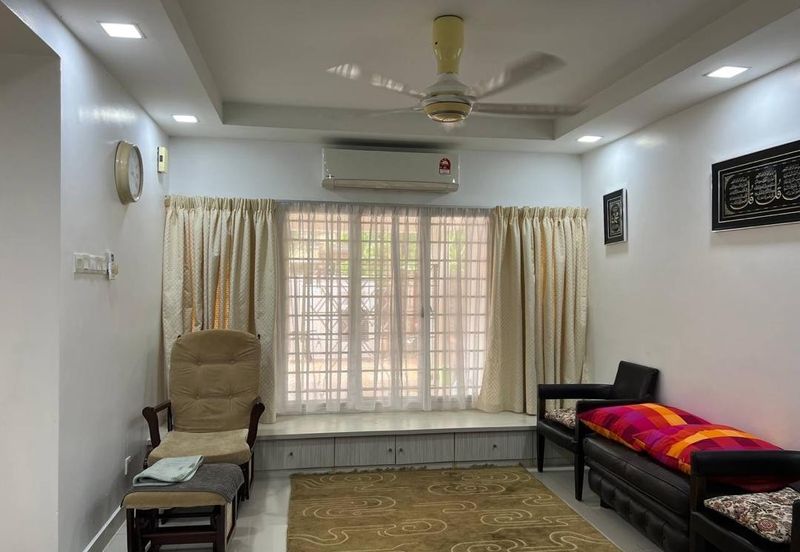 Jalan Serambi U8 Bukit Jelutong Double Storey Renovated Terrace House for Sale