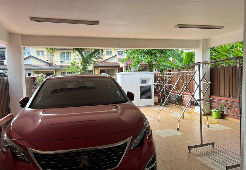 Jalan Serambi U8 Bukit Jelutong Double Storey Renovated Terrace House for Sale