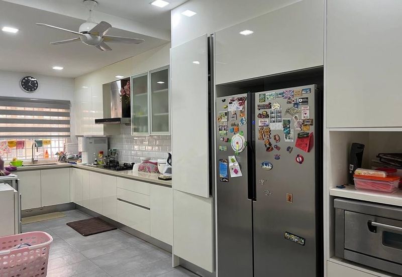 Jalan Serambi U8 Bukit Jelutong Double Storey Renovated Terrace House for Sale