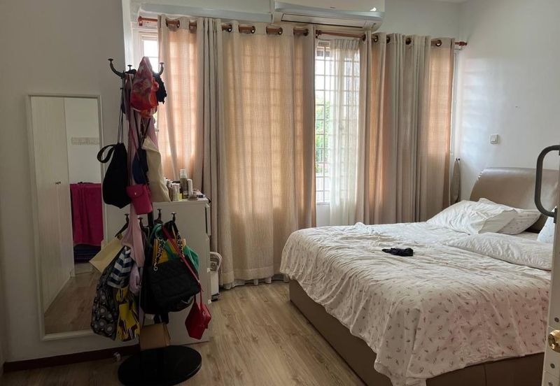 Jalan Serambi U8 Bukit Jelutong Double Storey Renovated Terrace House for Sale
