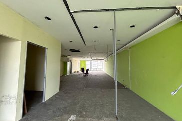 Laman Seri Business Park