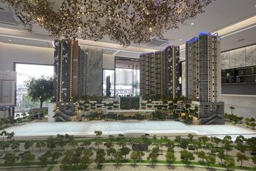 Serviced Apartment in Bandar Seri Permaisuri Quartz Queens Residenz For Sale