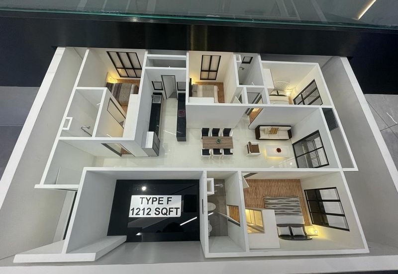 Serviced Apartment in Bandar Seri Permaisuri Quartz Queens Residenz For Sale