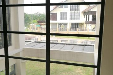 Bungalow 2 Storey Bukit Jelutong Shah Alam