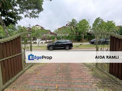 2 Storey Superlink House Bukit Jelutong For Sale, Selangor, Shah Alam