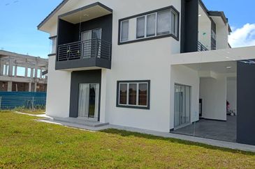 Double Storey Terrace House Yayasan Pelajaran Johor Pengerang For Sale