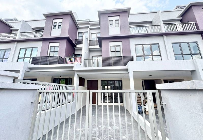 The Strata @ Bandar Puteri Bangi