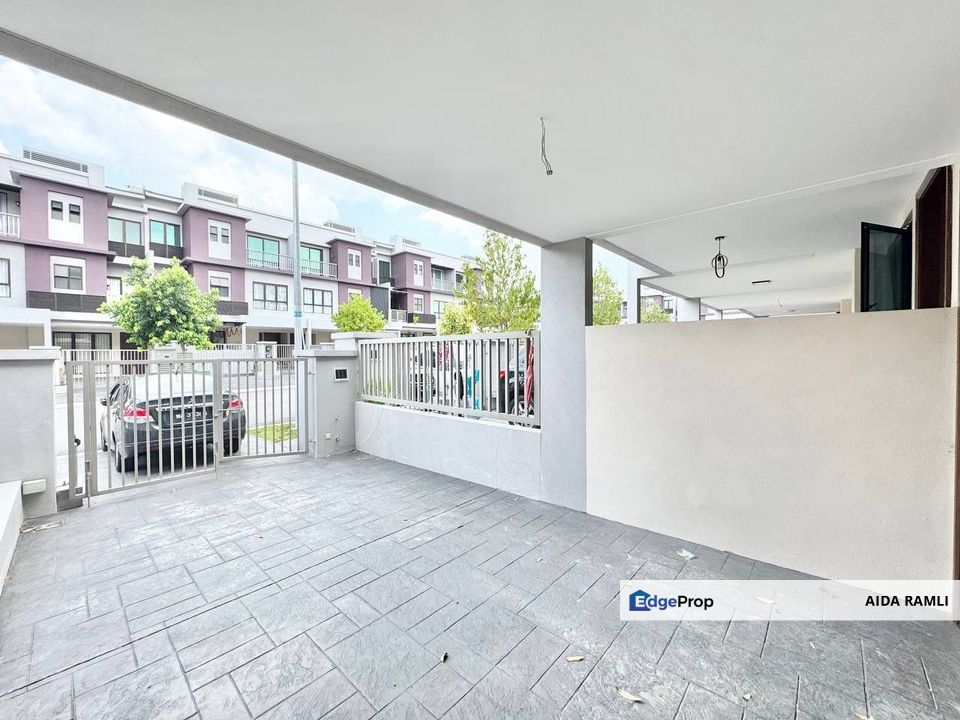 2 Storey Townhouse The Strata Bandar Puteri Bangi For Sale, Selangor, Bangi