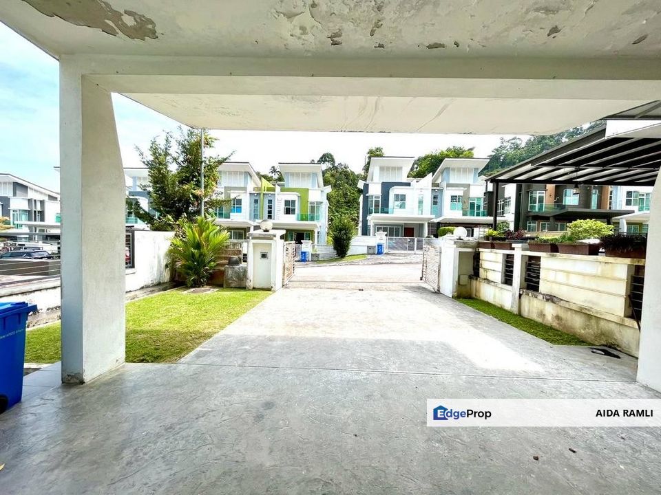 2 Storey Semi-D Greenhill Residence Shah Alam, Selangor, Shah Alam