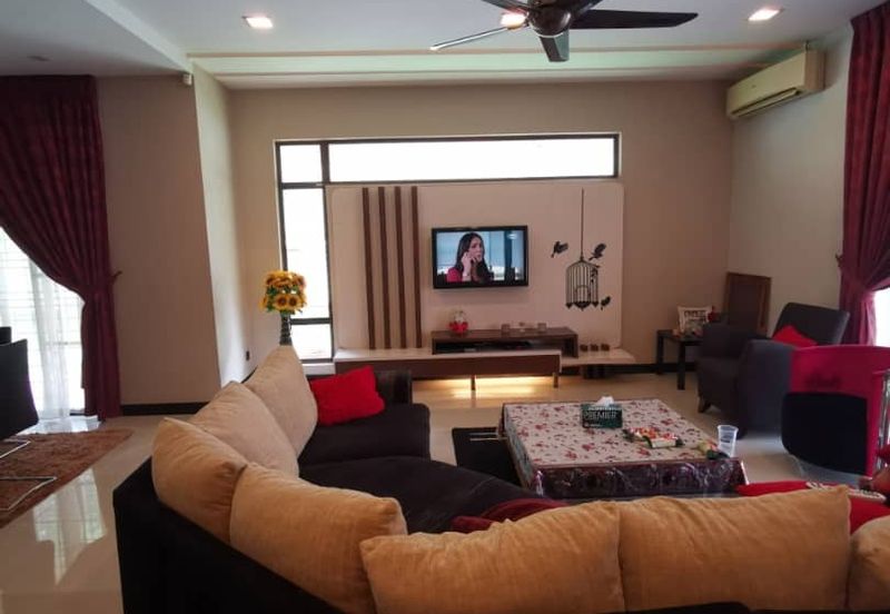 Corner Lot  Double Storey Bukit Jelutong