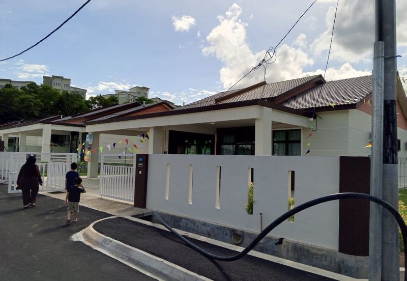 Murah Rumah Setingkat Semi D CCC ready Taman Universiti Bestari Bedong Kedah