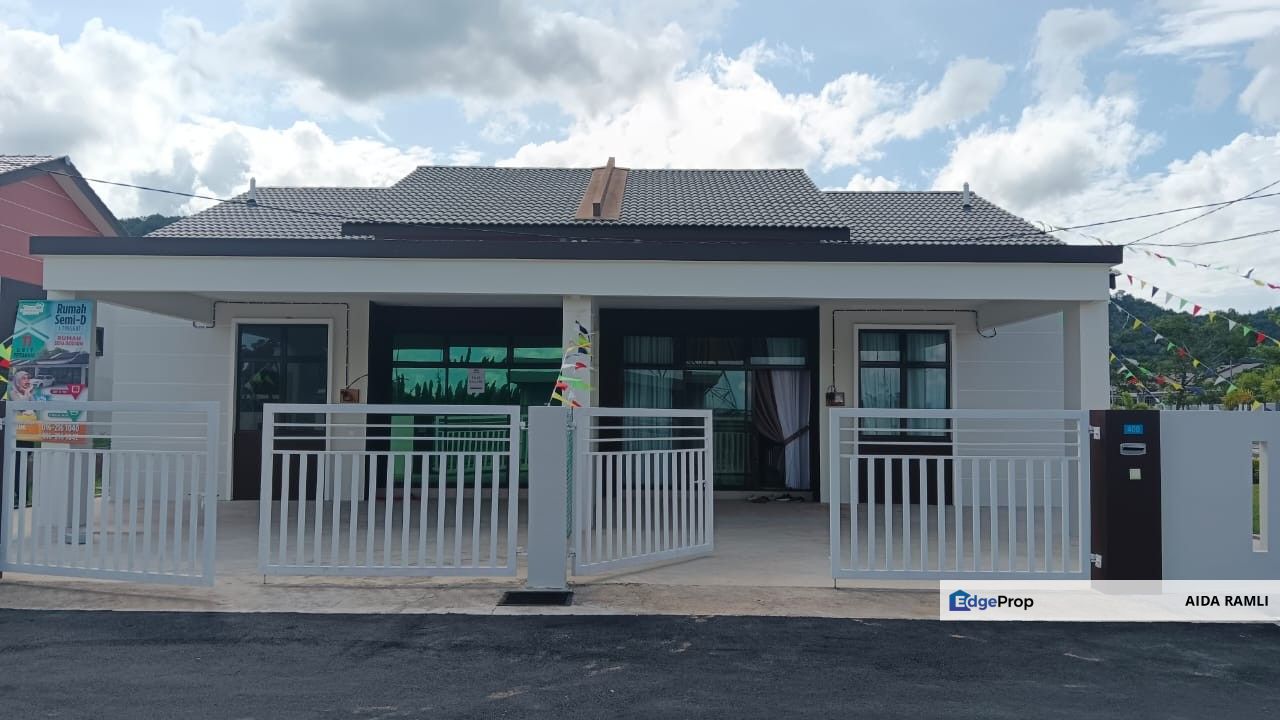 Murah Rumah Setingkat Semi D CCC ready Taman Universiti Bestari Bedong Kedah, Kedah, Bedong