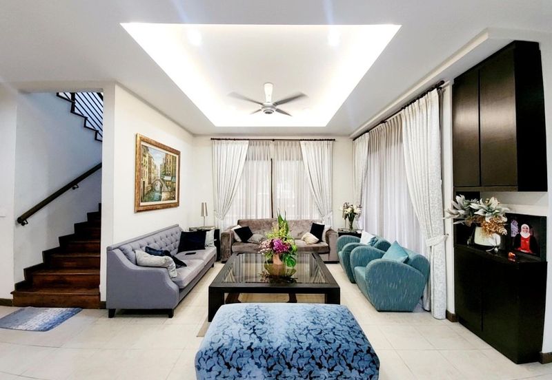 Angular Double Storey Terrace Lagenda 1 Bukit Jelutong Selangor For Sale 