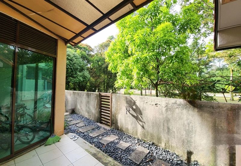 Angular Double Storey Terrace Lagenda 1 Bukit Jelutong Selangor For Sale 